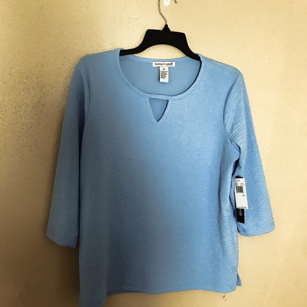 Hasting and Smith Blouse   Size: PM        NEW with tags!